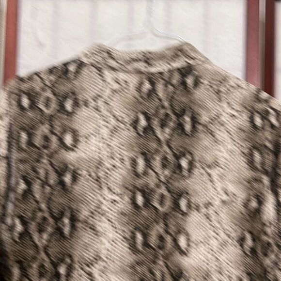 ALEXANDER JORDAN ANIMAL PRINT BLOUSE M - Picture 3 of 5